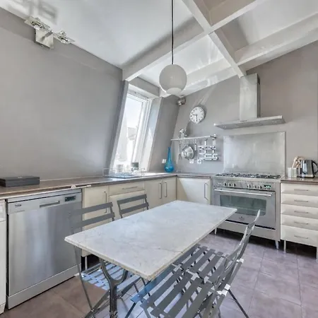 Elégant Duplex Avec Terrasse Aux Portes De Paris *